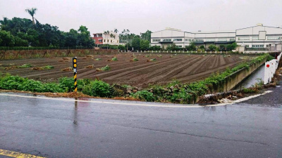 萬丹南北路面寬三角窗農地