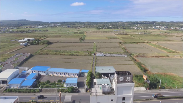 空拍環景..屏東縣恆春鎮恆春工商都計農地**出售農地-2**