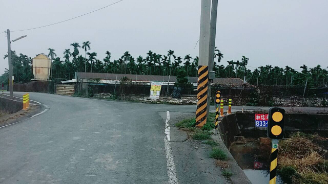 南州近東港雙面路農地