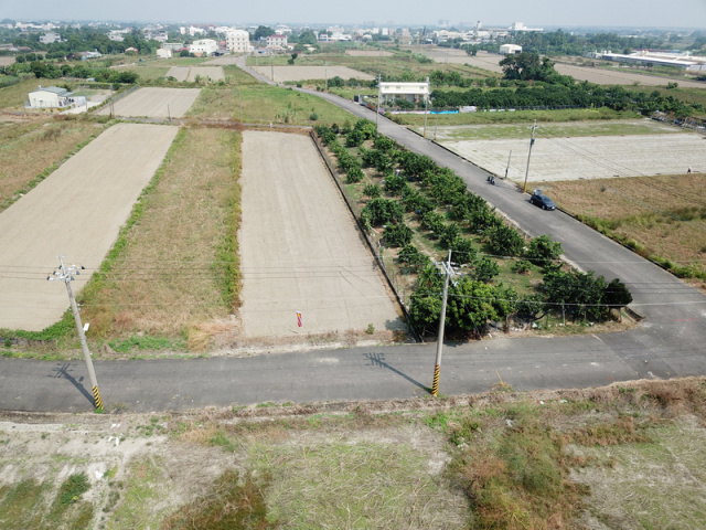 台南麻豆莊禮段庄邊農地