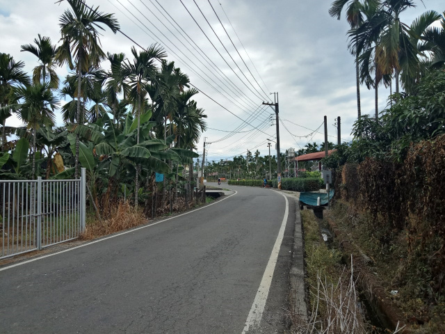 內埔青島啤酒農舍農地