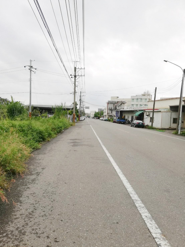 歸仁近86精華地段大面寬農地