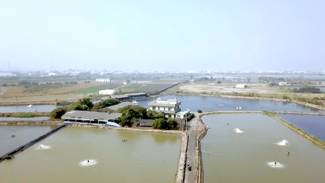 兩甲半大面積 已建有農舍 養殖業首選 中洲仁德超大養殖用地